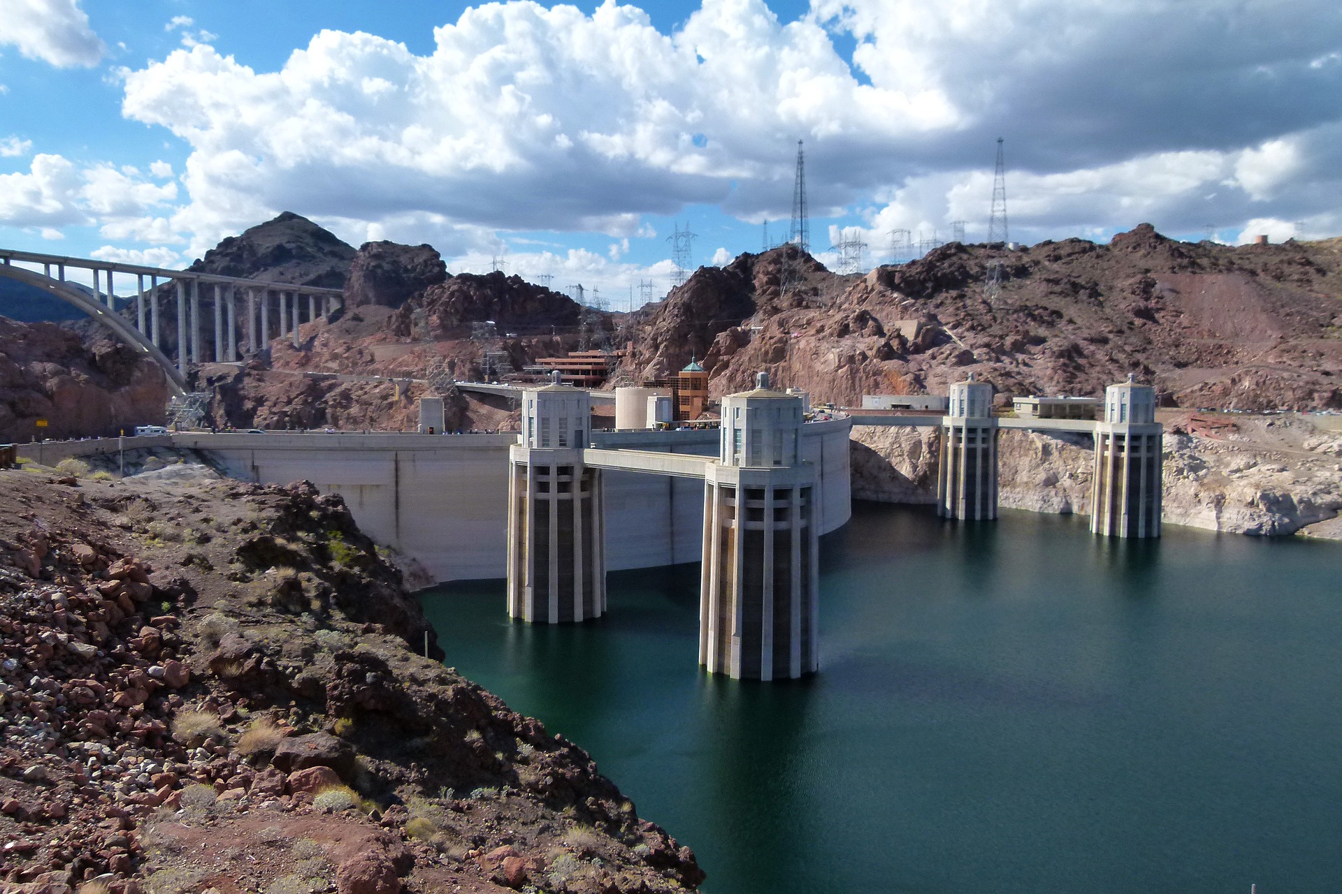 Featured image for “Water Agencies Unite and Commit to Reducing Demands on Colorado River”